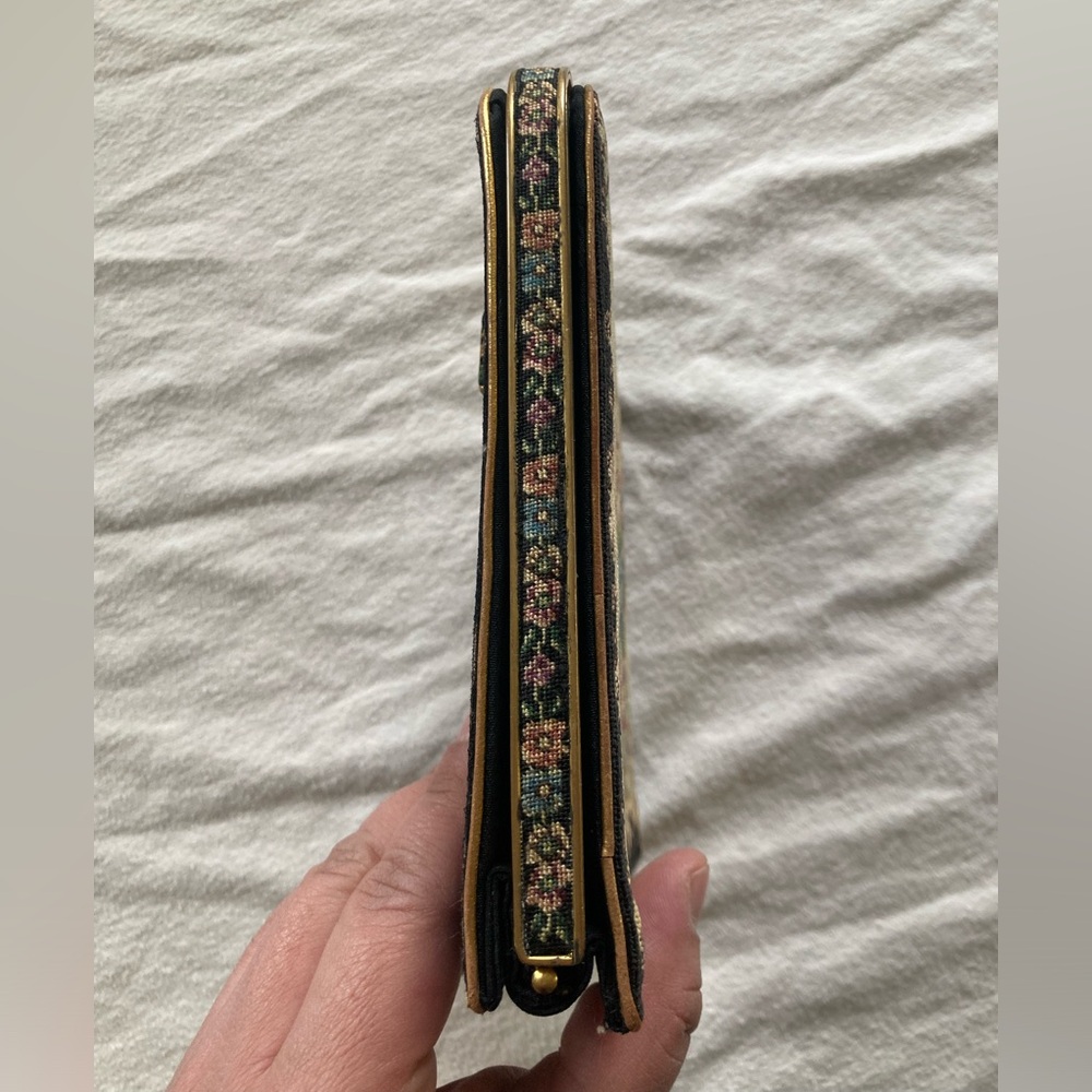 Vintage Floral Tapestry Clutch - Picture 6 of 13